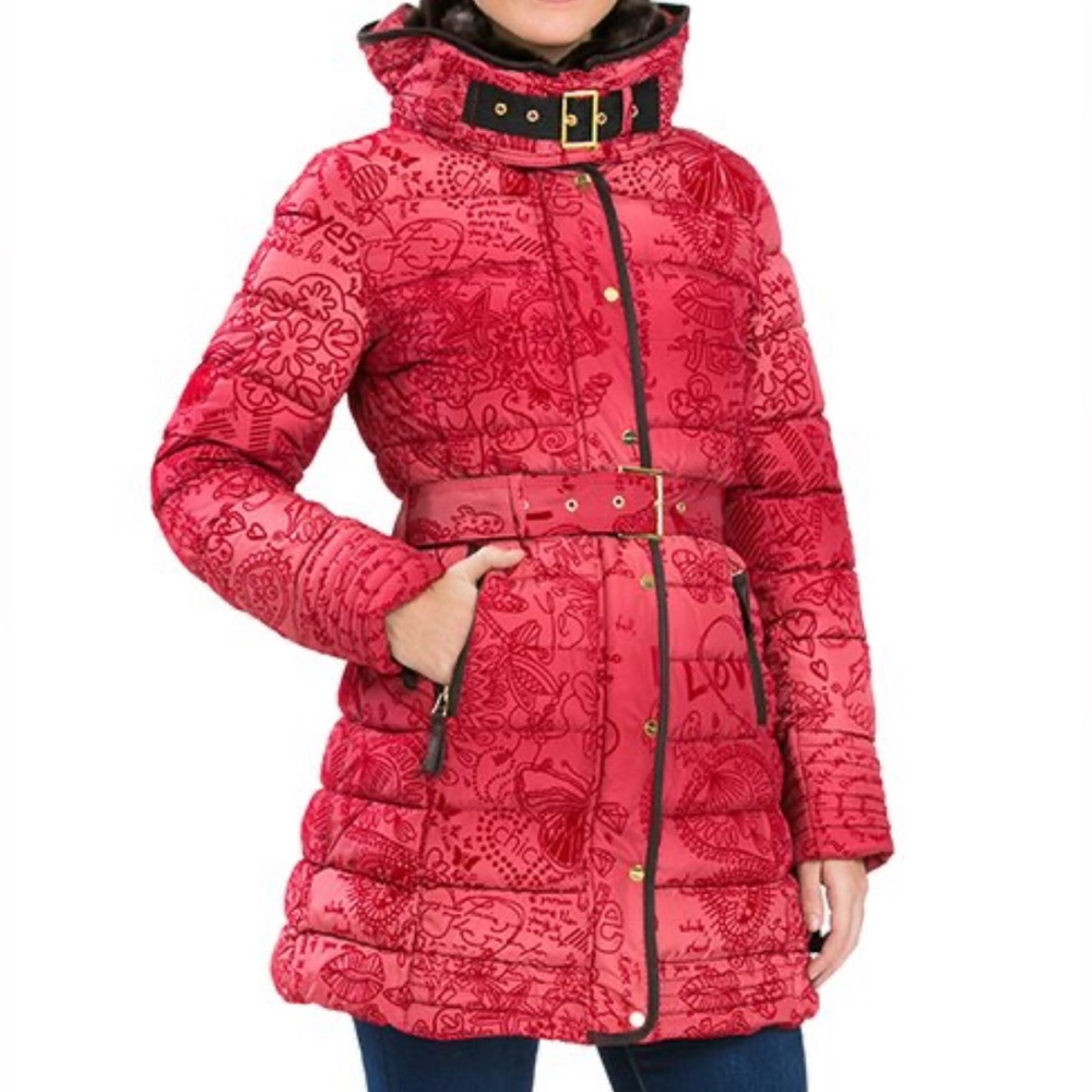 Pre-owned Desigual puffer in red. 36 (S, XS)